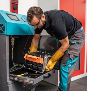 Battery Modul Balancer - technologie opravy akumulátorů elektrifikovaných vozů Kia