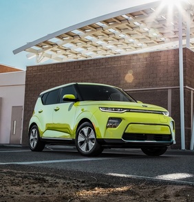 Futuristická a čistě elekrická Kia e-SOUL představena v L.A.