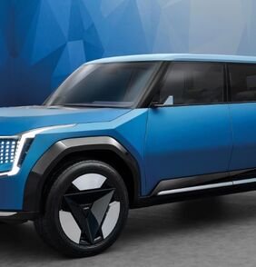 Kia Concept EV9: Evoluce SUV