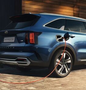 Nové Sorento PHEV nabídne až sedm míst pro posádku 