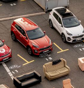 „Vezmi babi do kina!“: Kia zve na promítání snímku Šarlatán