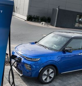 Kia nabízí na měsíc elektromobilitu zdarma