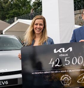 Roadshow Kia v pohybu vynesla 42 500 Kč pro děti zasažené tornádem na Moravě