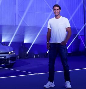 Rafael Nadal v roli celosvětového ambasadora značky Kia přispěje k širšímu používání elektromobilů prostřednictvím nového crossoveru EV6