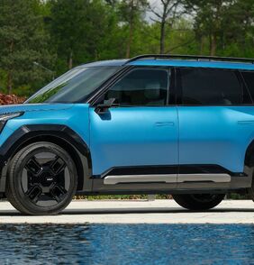 Kia EV9 vítězem kategorie luxusních vozů německé soutěže „Auto roku 2024“