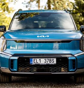 Kia EV9 finalistou ankety Auto roku 2024 