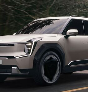 Kia EV9 je finalistou ve dvou kategoriích soutěže World Car Awards 2024