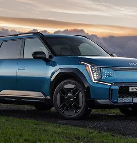 Kia EV9 získala dvojnásobné vítězství v soutěži World Car Awards 2024