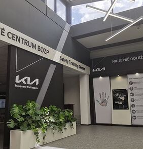 Interaktivní centrum bezpečnosti eliminuje zranění zaměstnanců Kia na Slovensku