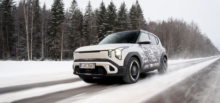 Prototyp Kia EV2 překvapil v arktickém mrazu: v testu El Prix ujel 310,6 km