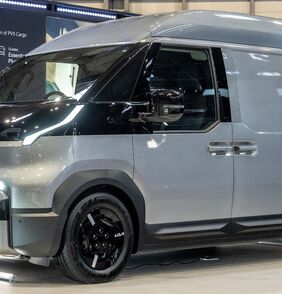 Kia PV5 Cargo L2H2 a PV5 Cargo L1H1: od kapacity na úrovni střední třídy až po městskou agilitu 